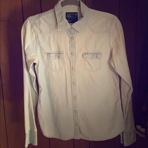 American Eagle outfitters snap front denim shirt